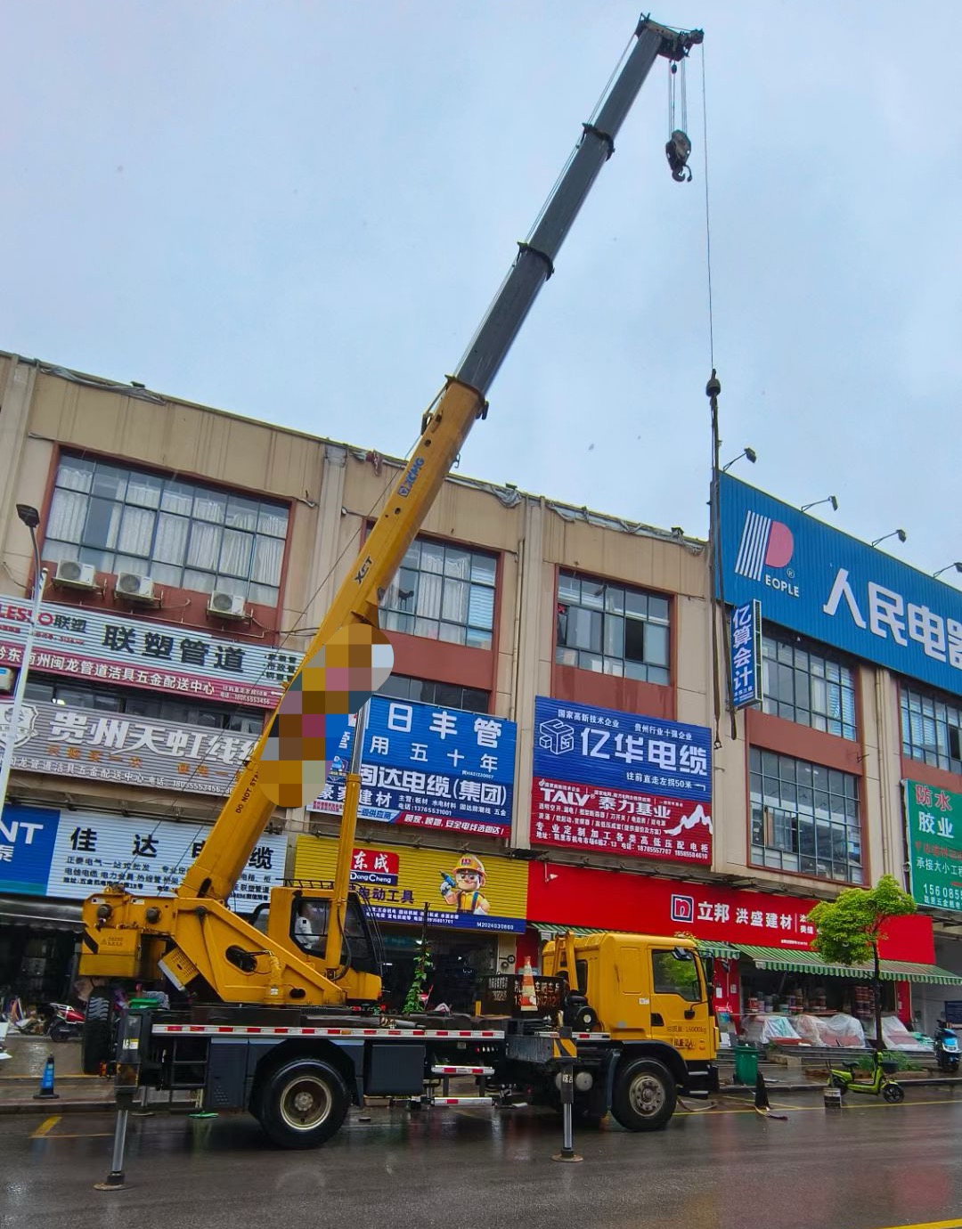 龙陵县什么时间对吊车进行维修保养最合适